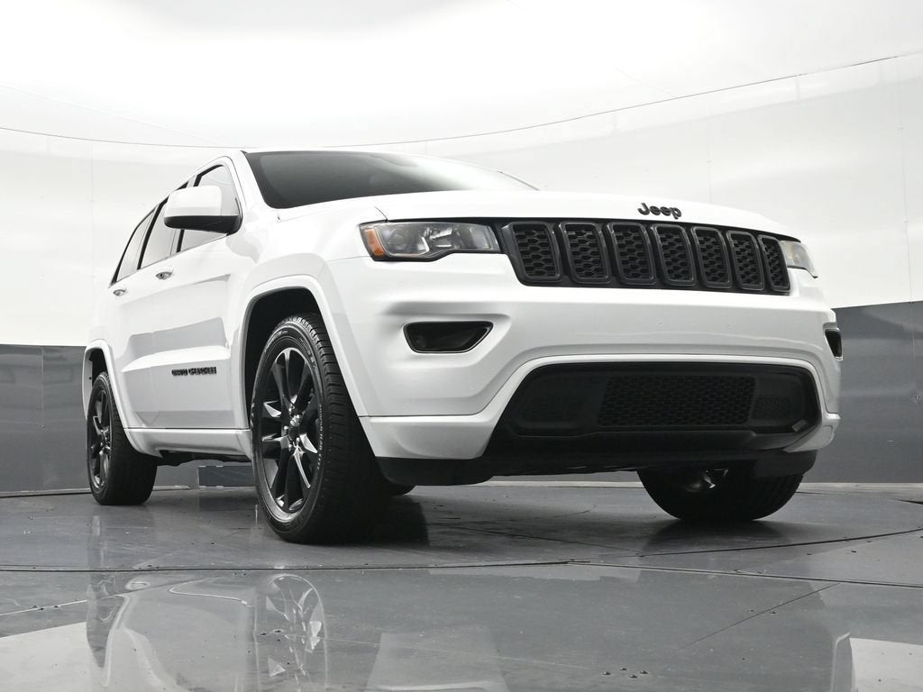 2021 Jeep Grand Cherokee Laredo X 4x2