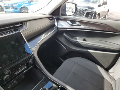 2022 Jeep Grand Cherokee L Laredo