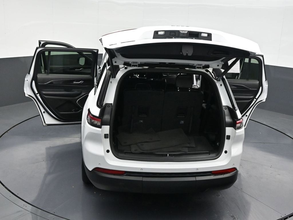 2022 Jeep Grand Cherokee L Altitude