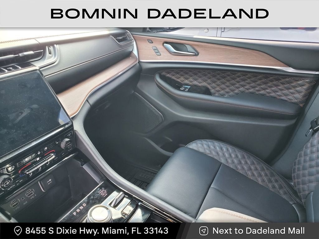 2025 Jeep Grand Cherokee L Summit