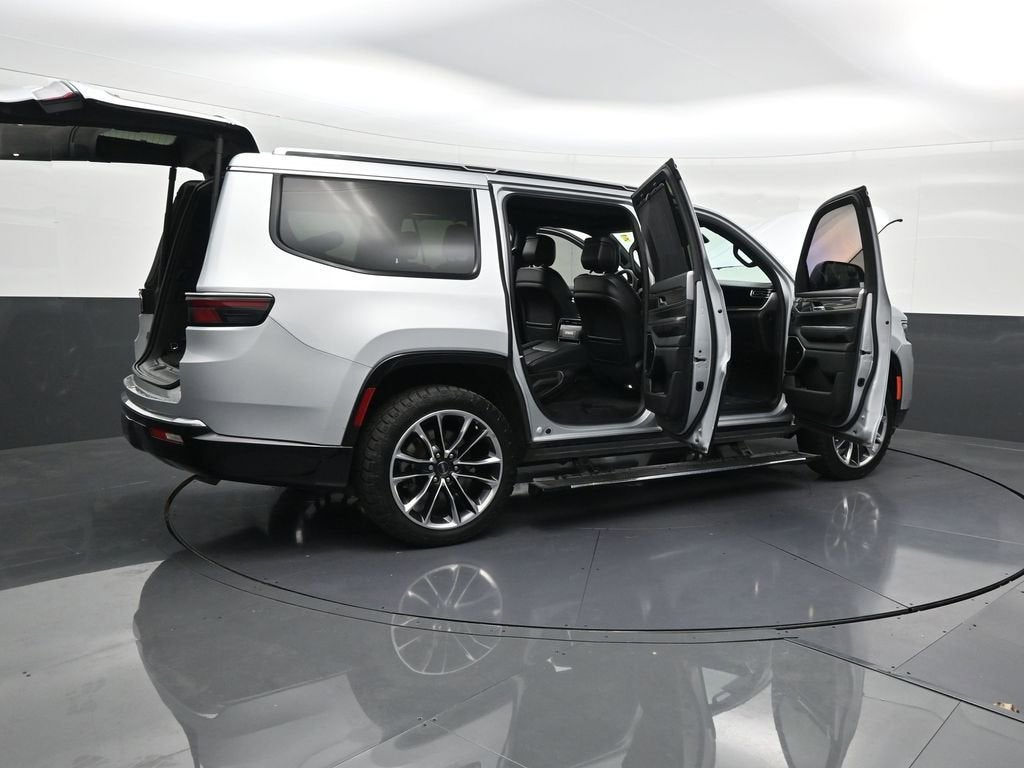 2022 Jeep Wagoneer Series III