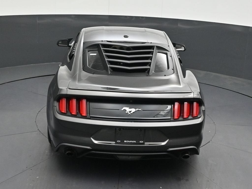2020 Ford Mustang EcoBoost