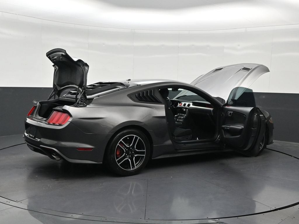 2020 Ford Mustang EcoBoost