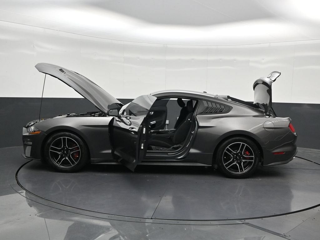2020 Ford Mustang EcoBoost