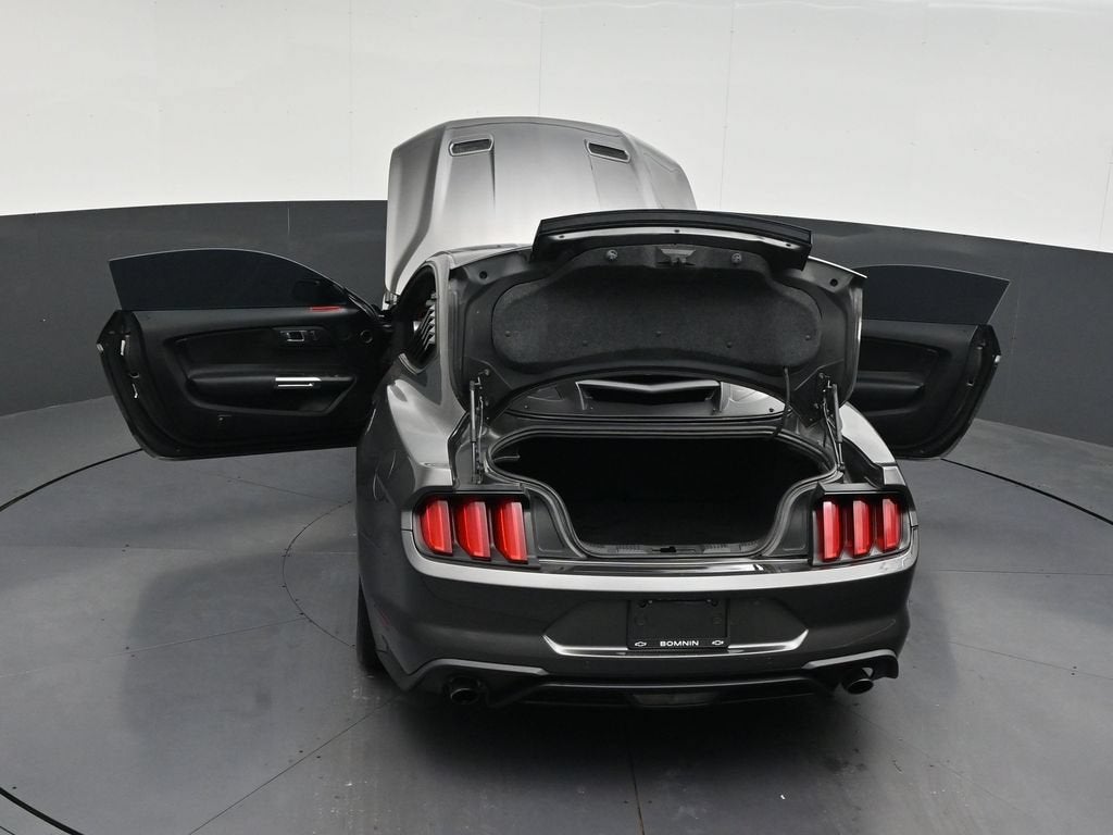 2020 Ford Mustang EcoBoost
