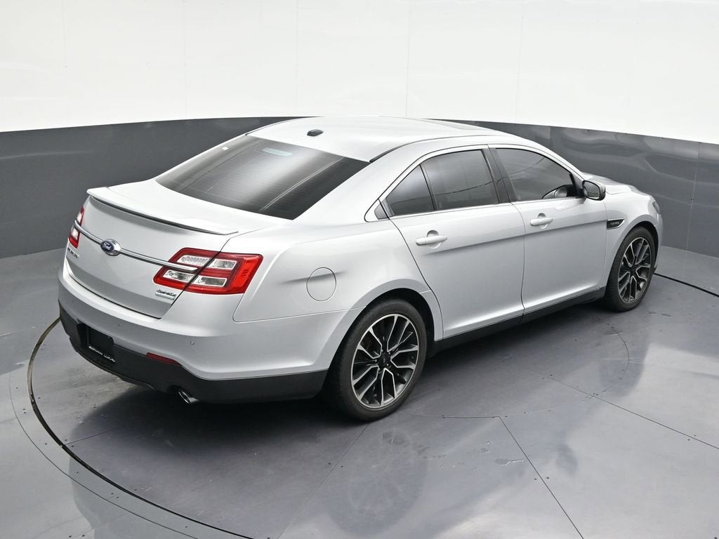 2018 Ford Taurus SHO