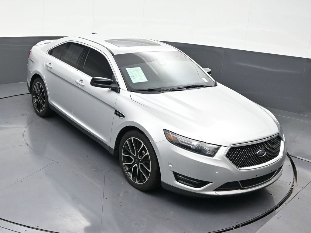 2018 Ford Taurus SHO