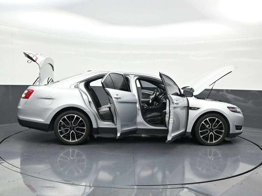 2018 Ford Taurus SHO