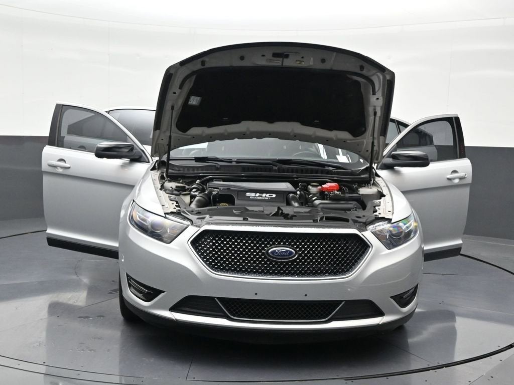2018 Ford Taurus SHO