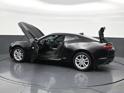 2019 Chevrolet Camaro 1LS