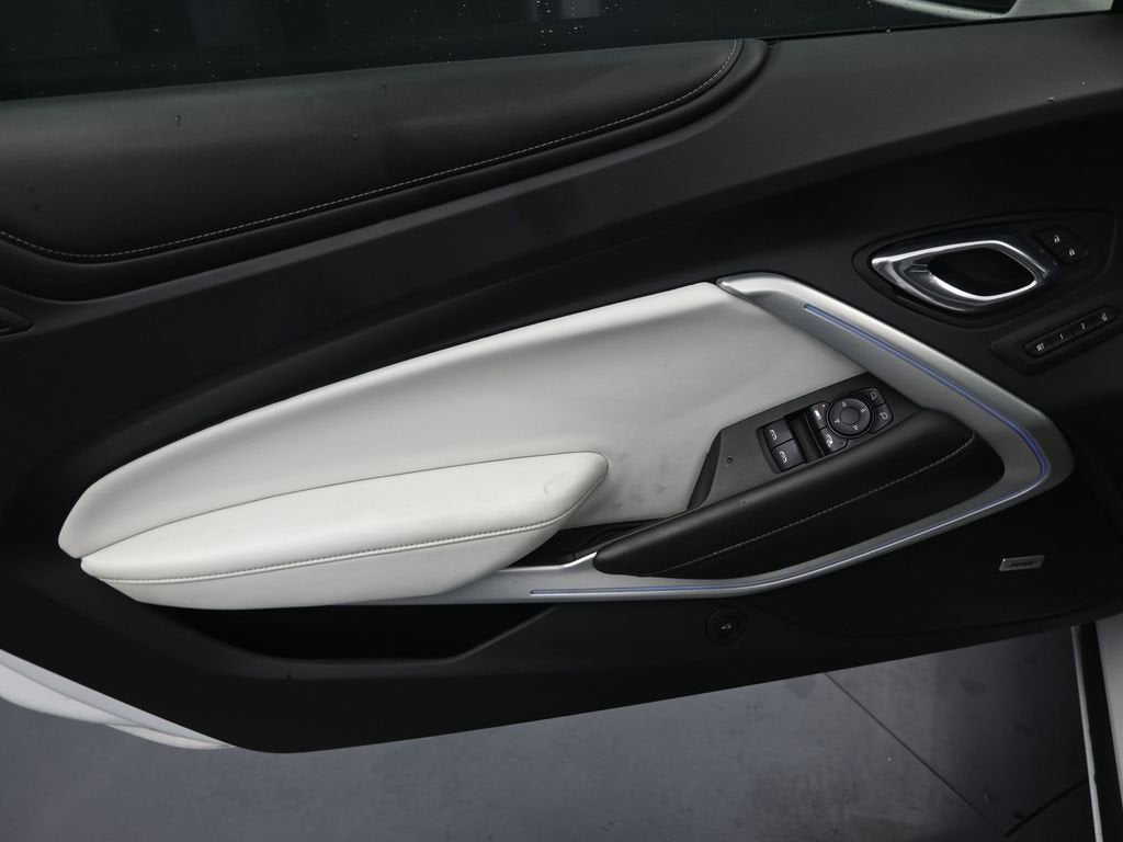 2017 Chevrolet Camaro 2LT