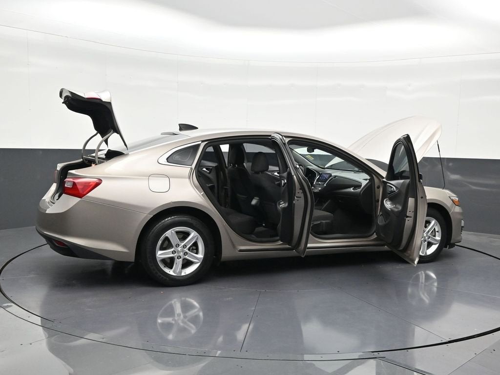 2022 Chevrolet Malibu LS