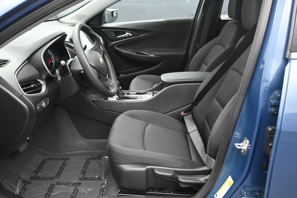 2024 Chevrolet Malibu LS