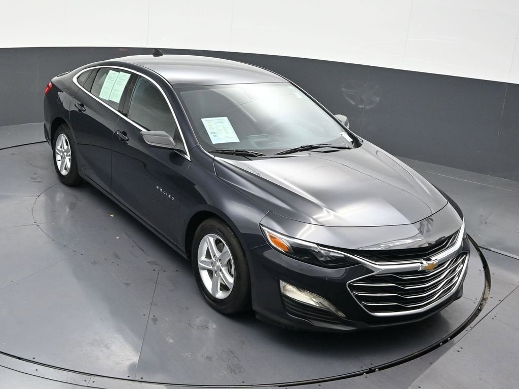 2022 Chevrolet Malibu LS
