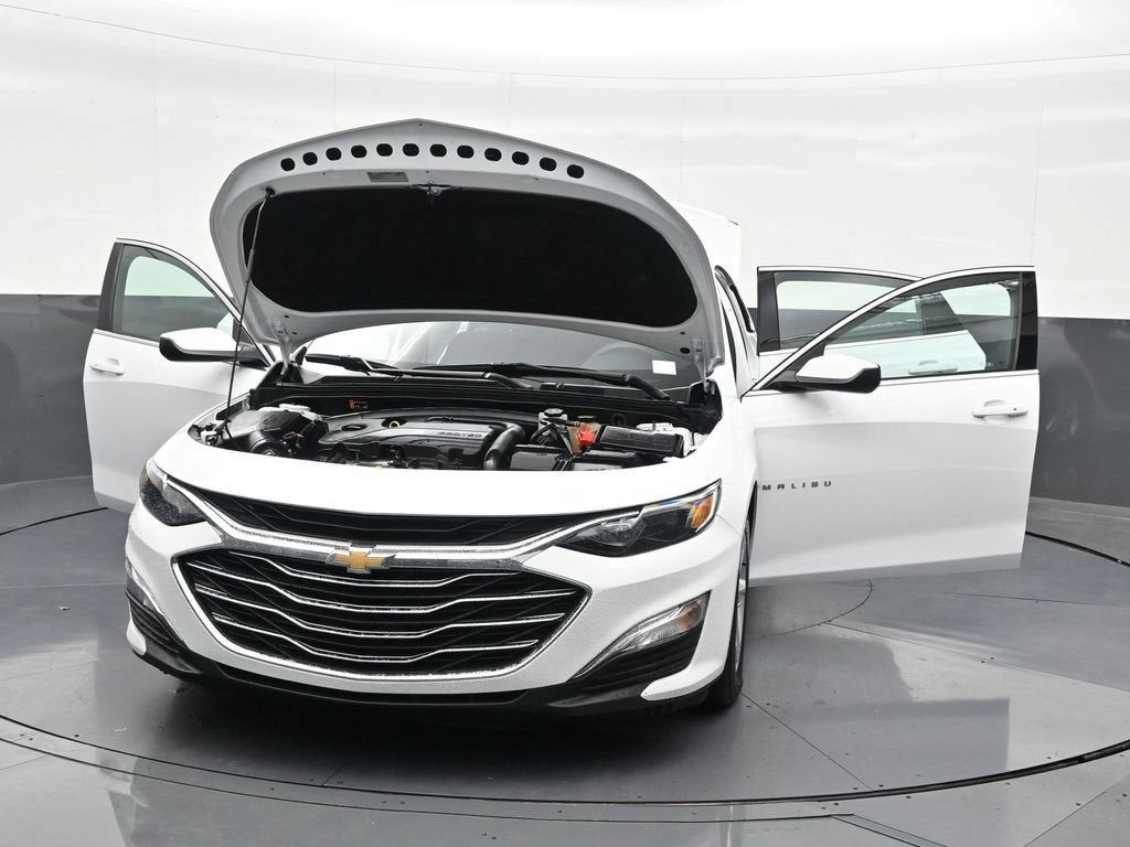 2024 Chevrolet Malibu LS