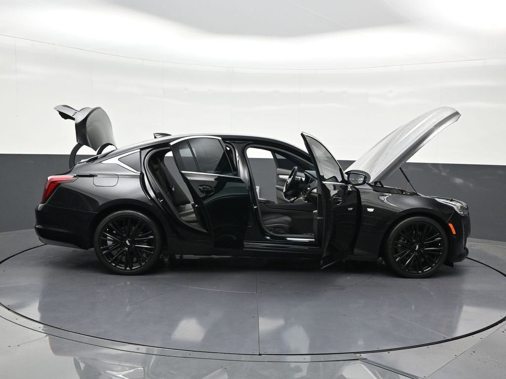 2023 Cadillac CT5 Luxury