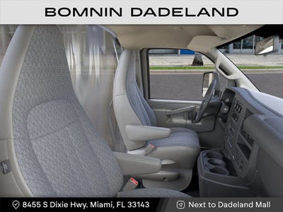 2025 Chevrolet Express Cutaway 3500 1WT