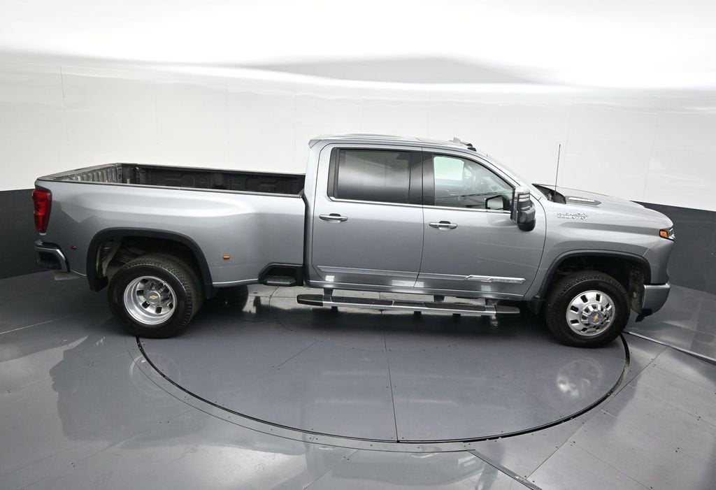 2025 Chevrolet Silverado 3500 HD High Country DRW