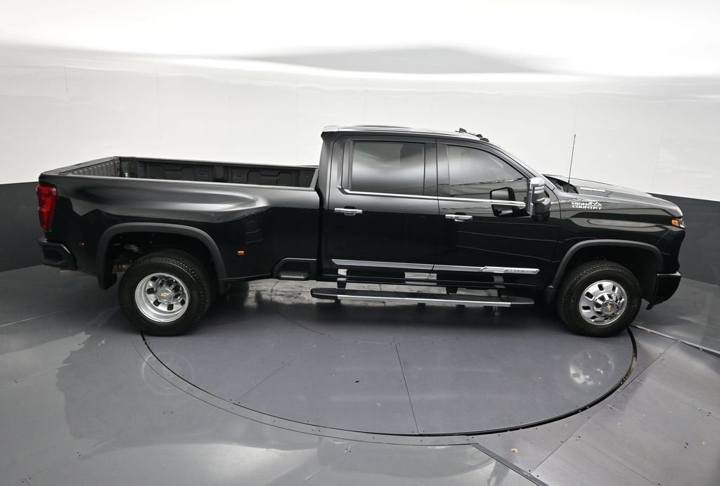 2026 Chevrolet Silverado 3500 HD High Country DRW