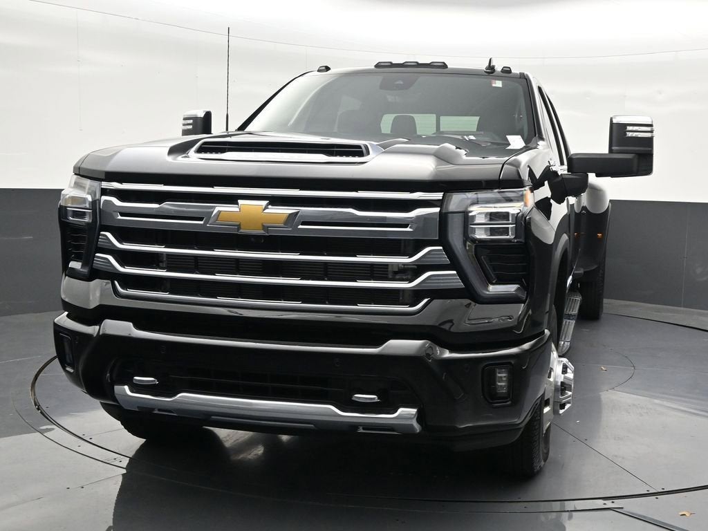 2026 Chevrolet Silverado 3500 HD High Country DRW