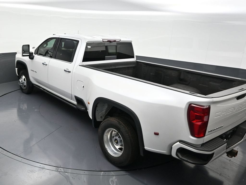 2022 Chevrolet Silverado 3500 HD High Country