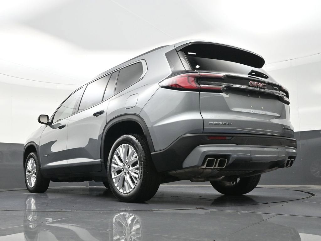 2024 GMC Acadia Elevation