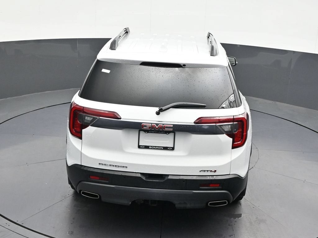 2023 GMC Acadia AT4