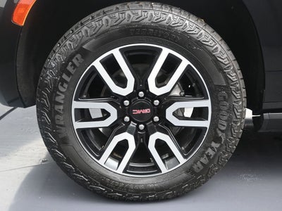 2022 GMC Yukon AT4