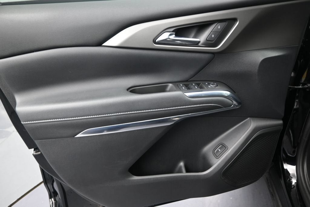 2024 Chevrolet Traverse LS