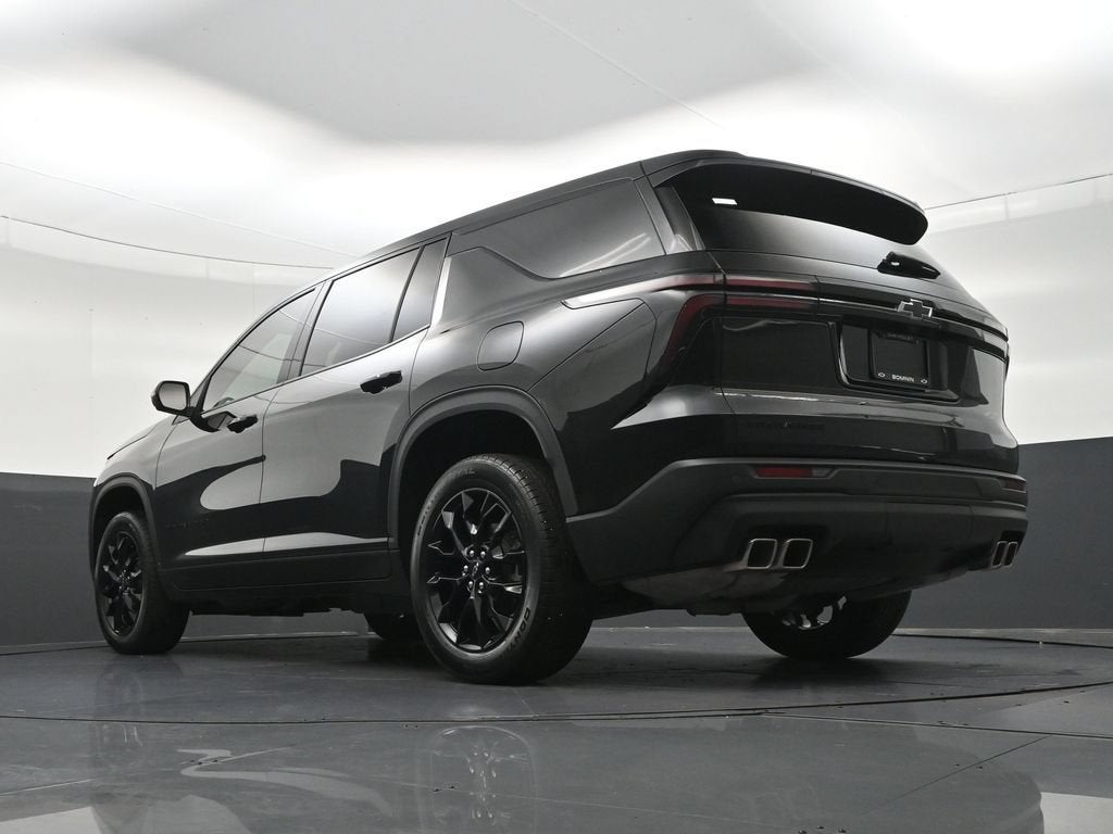 2024 Chevrolet Traverse LS