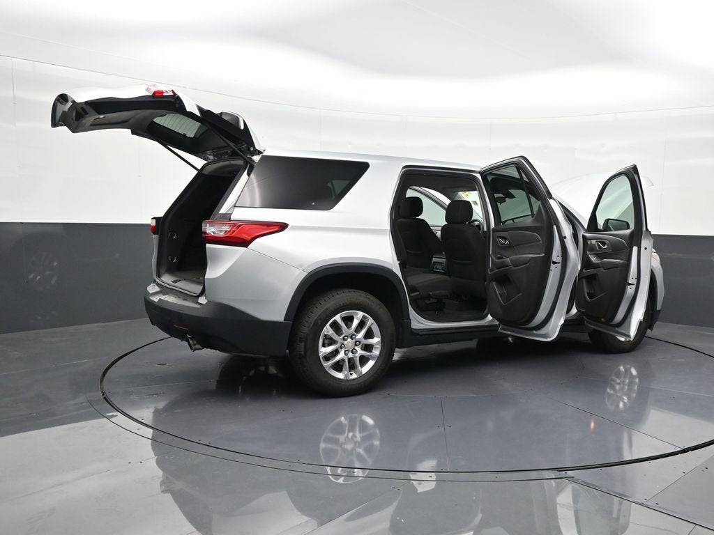 2021 Chevrolet Traverse LS