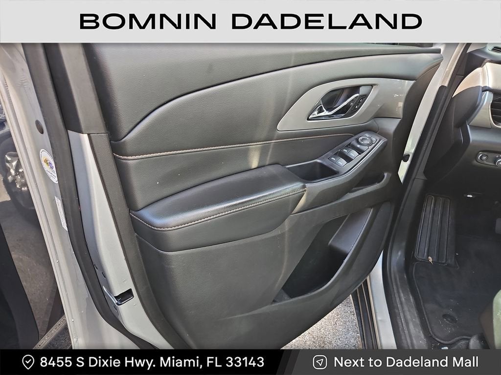 2021 Chevrolet Traverse LS