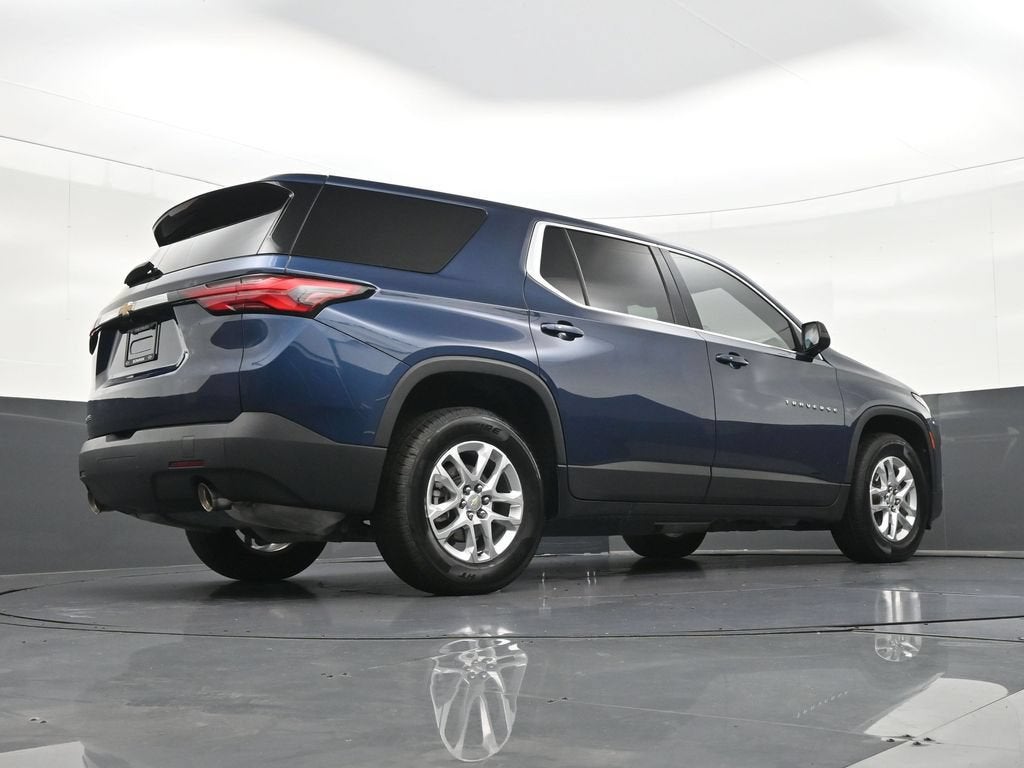 2023 Chevrolet Traverse LS