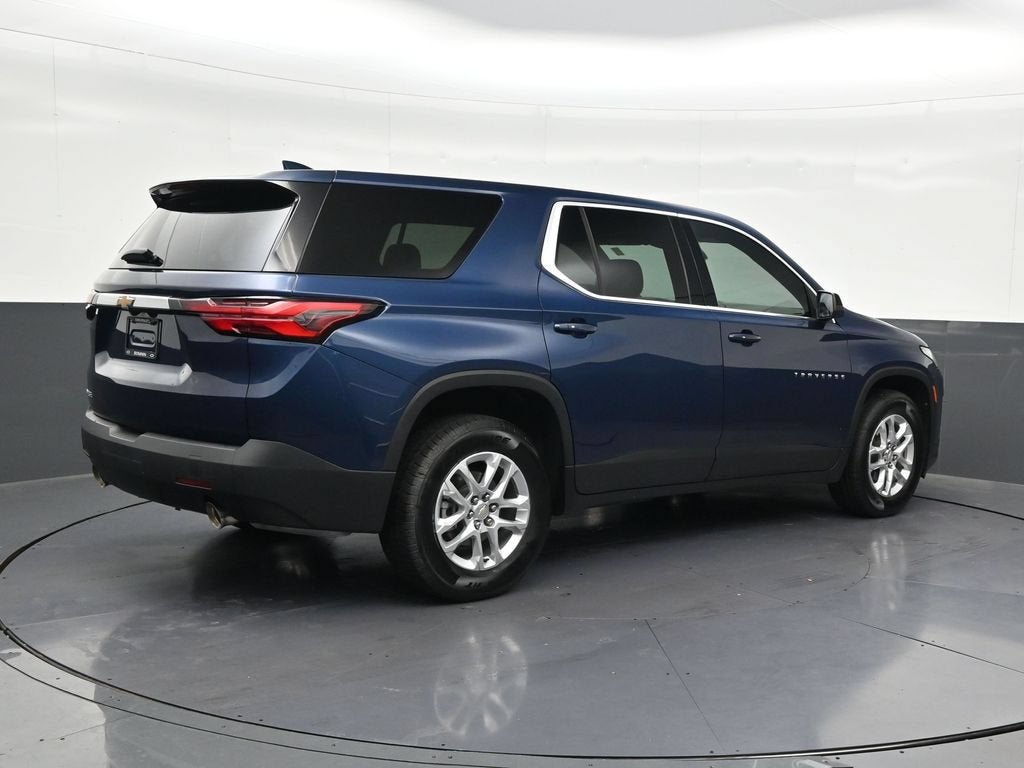 2023 Chevrolet Traverse LS
