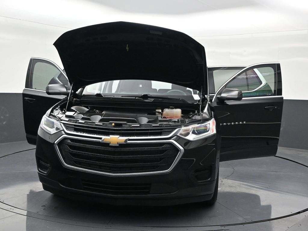 2021 Chevrolet Traverse LS