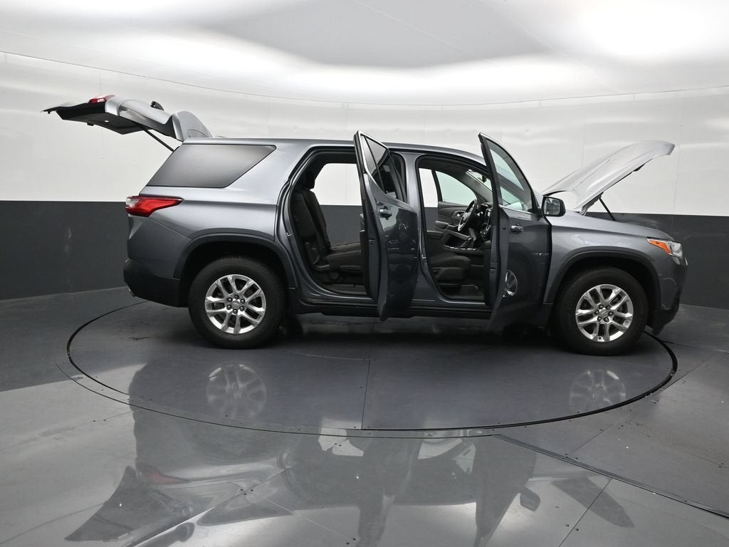 2021 Chevrolet Traverse LS