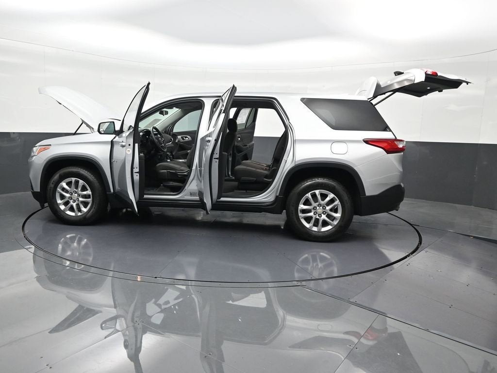 2021 Chevrolet Traverse LS