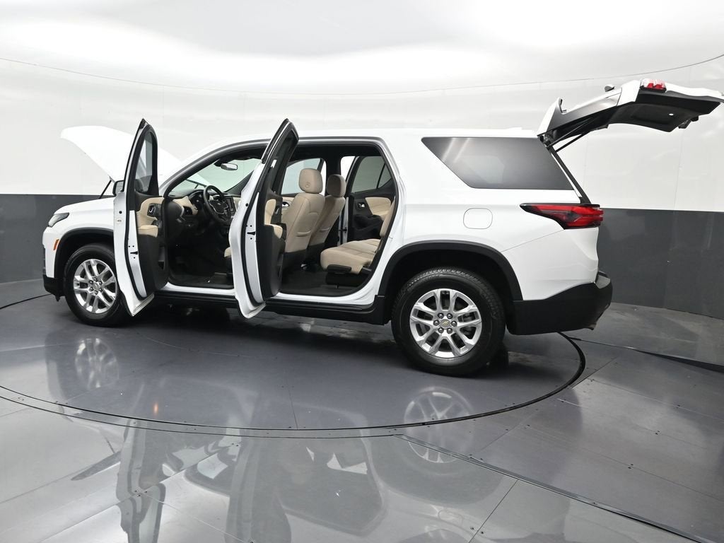 2023 Chevrolet Traverse LS