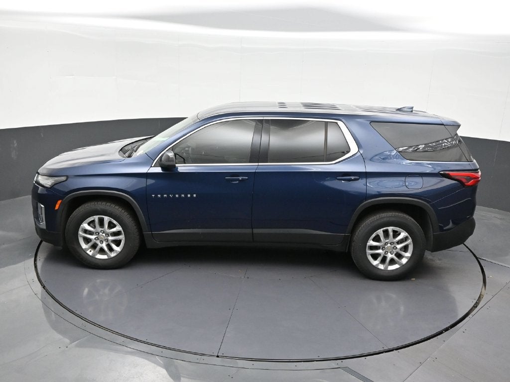 2023 Chevrolet Traverse LS
