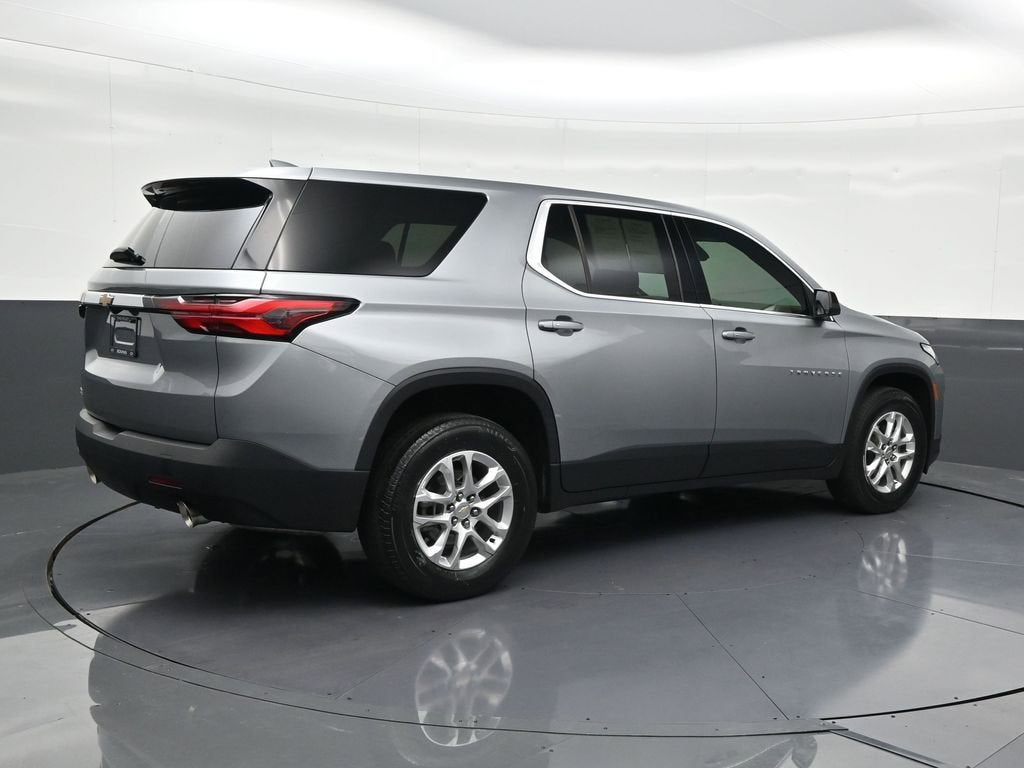 2023 Chevrolet Traverse LS