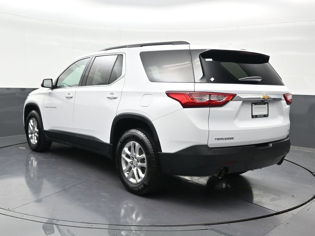 2021 Chevrolet Traverse LT Cloth