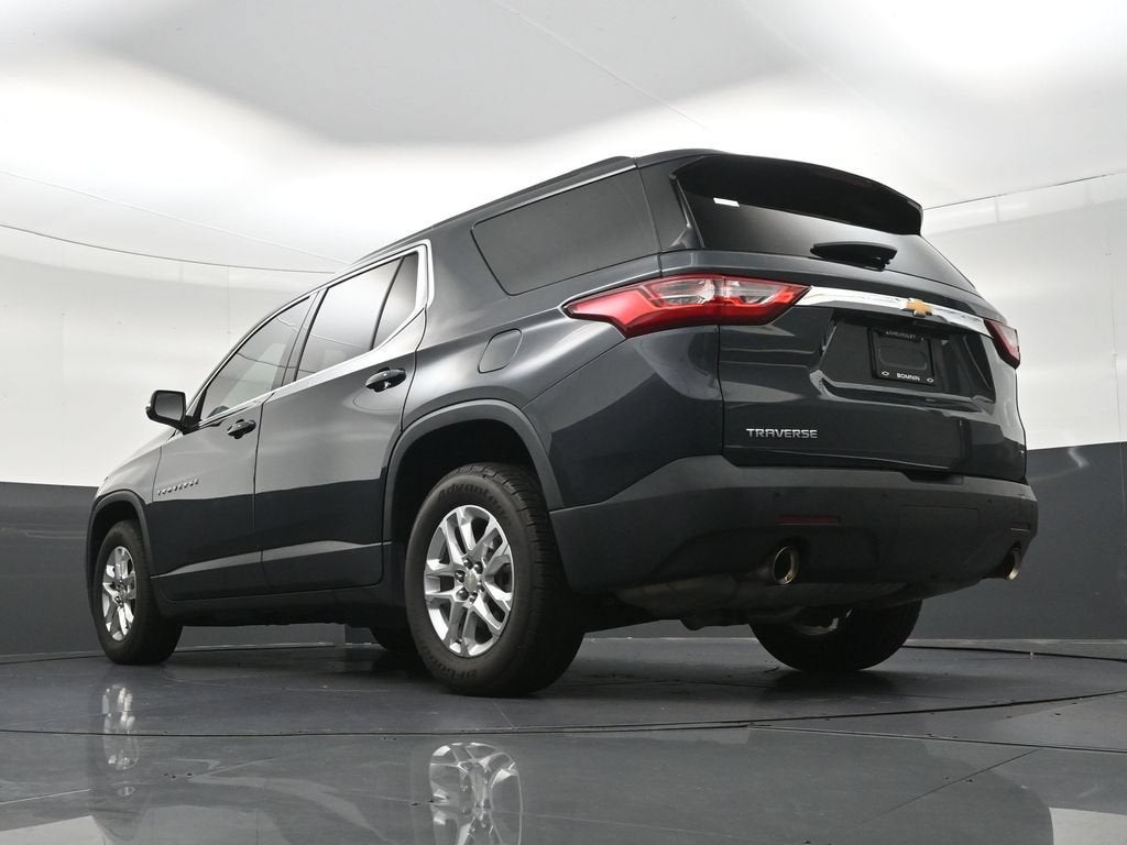 2021 Chevrolet Traverse LT Leather