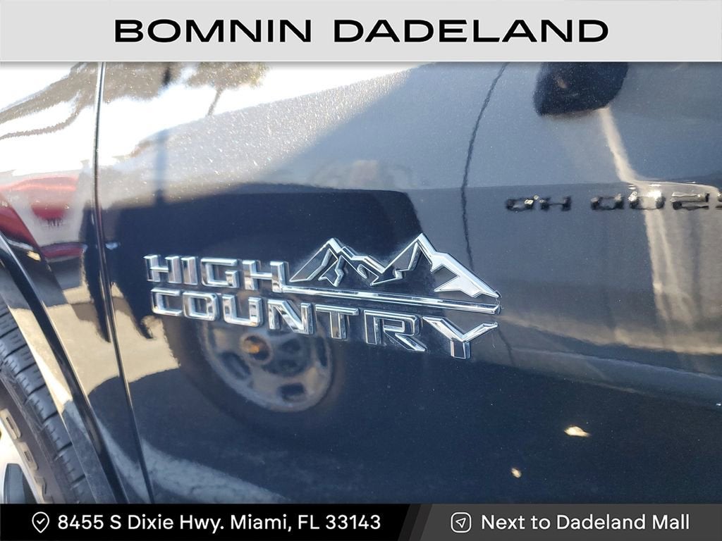 2023 Chevrolet Traverse High Country