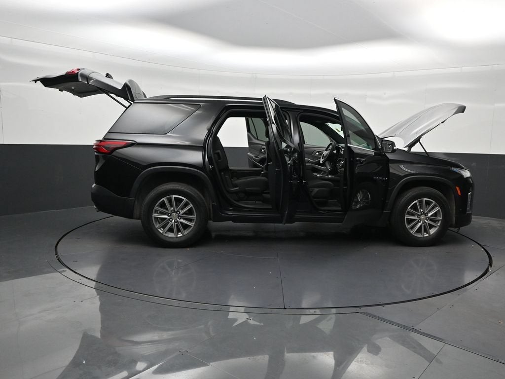 2024 Chevrolet Traverse Limited LT Cloth