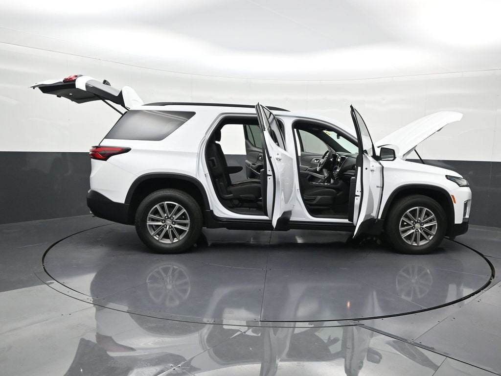2024 Chevrolet Traverse Limited LT Cloth