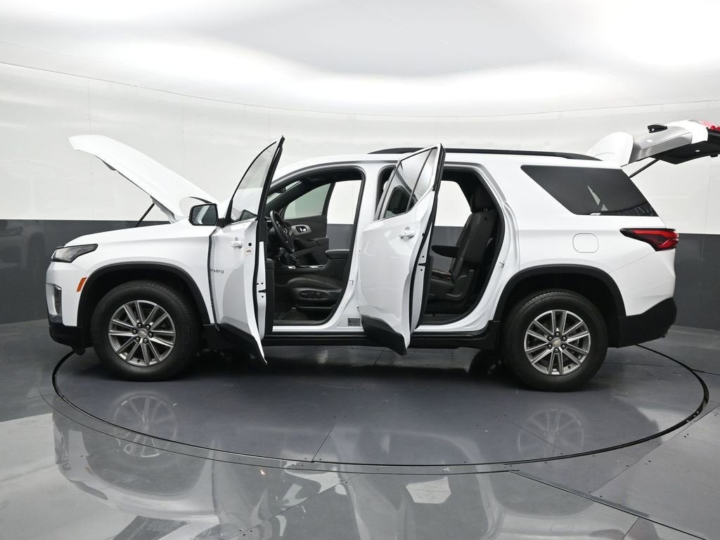 2024 Chevrolet Traverse Limited LT Cloth