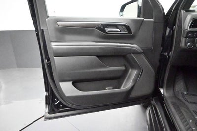 2025 Chevrolet Suburban LS
