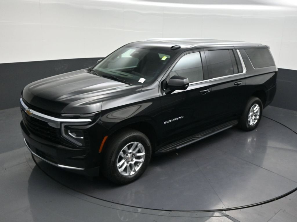 2025 Chevrolet Suburban LS