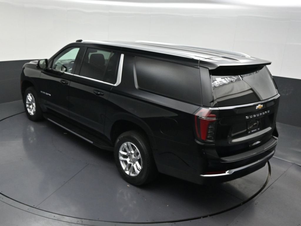 2025 Chevrolet Suburban LS