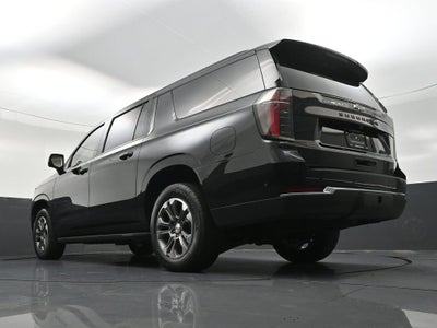 2025 Chevrolet Suburban LT
